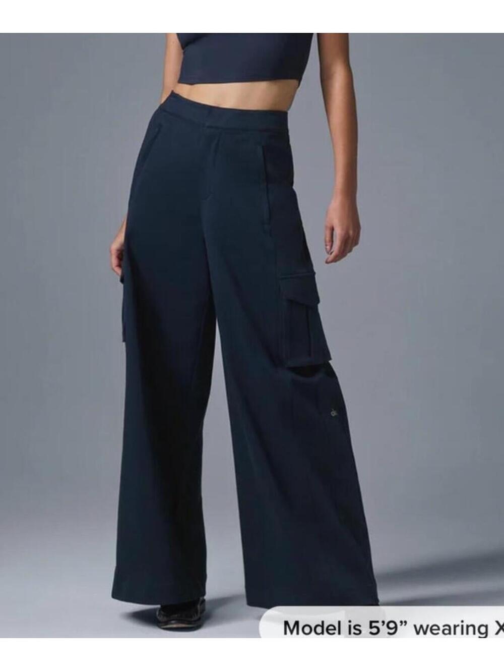 Navy Alo Yoga Show Off Cargo Wide Leg Trouser XS